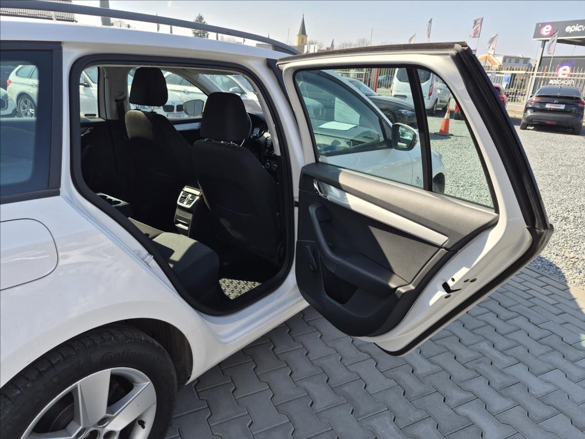 Škoda Octavia Kombi 1,6 l 77 kw