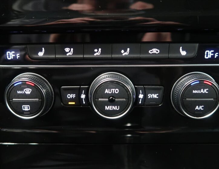 Volkswagen Golf Kombi 1,4 l 92 kw