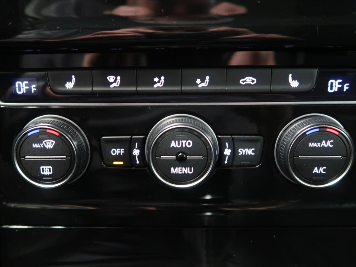 Volkswagen Golf Kombi 1,4 l 92 kw