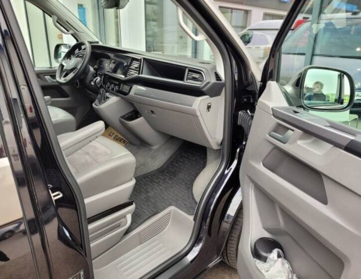 Volkswagen California VAN-Minibus 2,0 l 150 kw