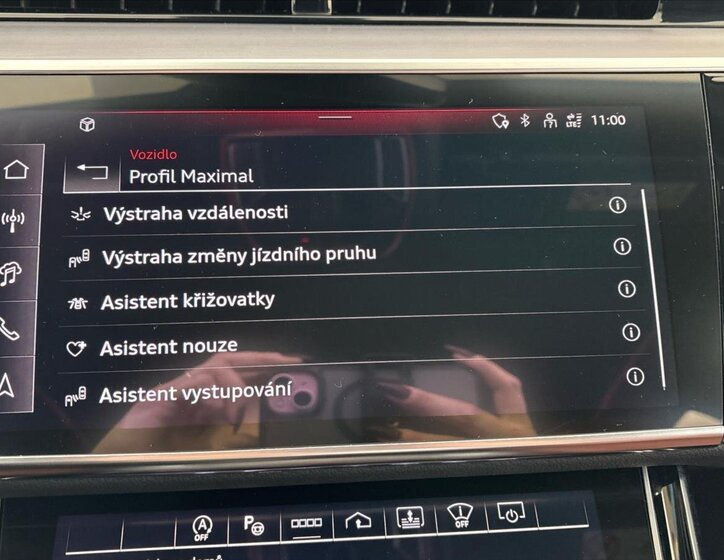 Audi A8 Sedan / Limuzína 3,0 l 210 kw