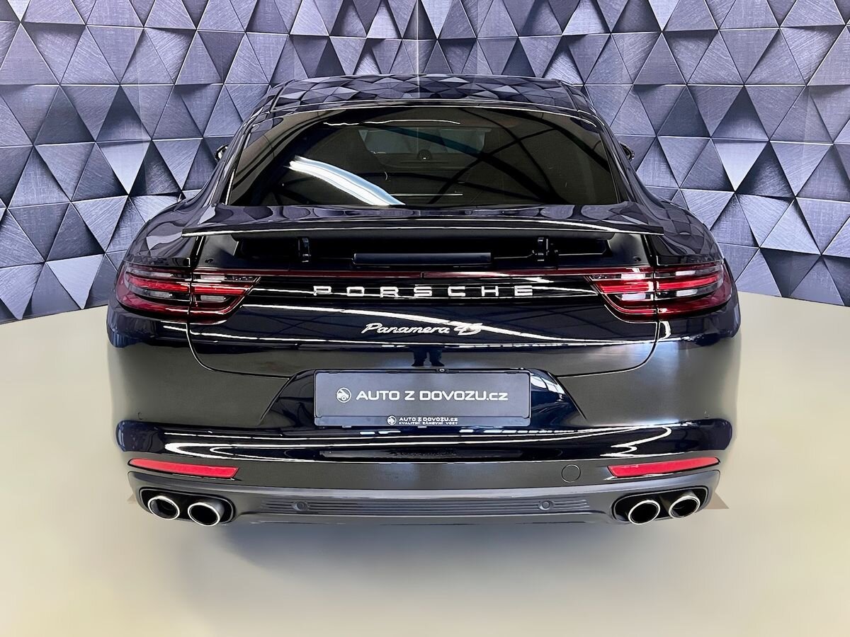 Porsche Panamera Liftback 4,0 l 310 kw