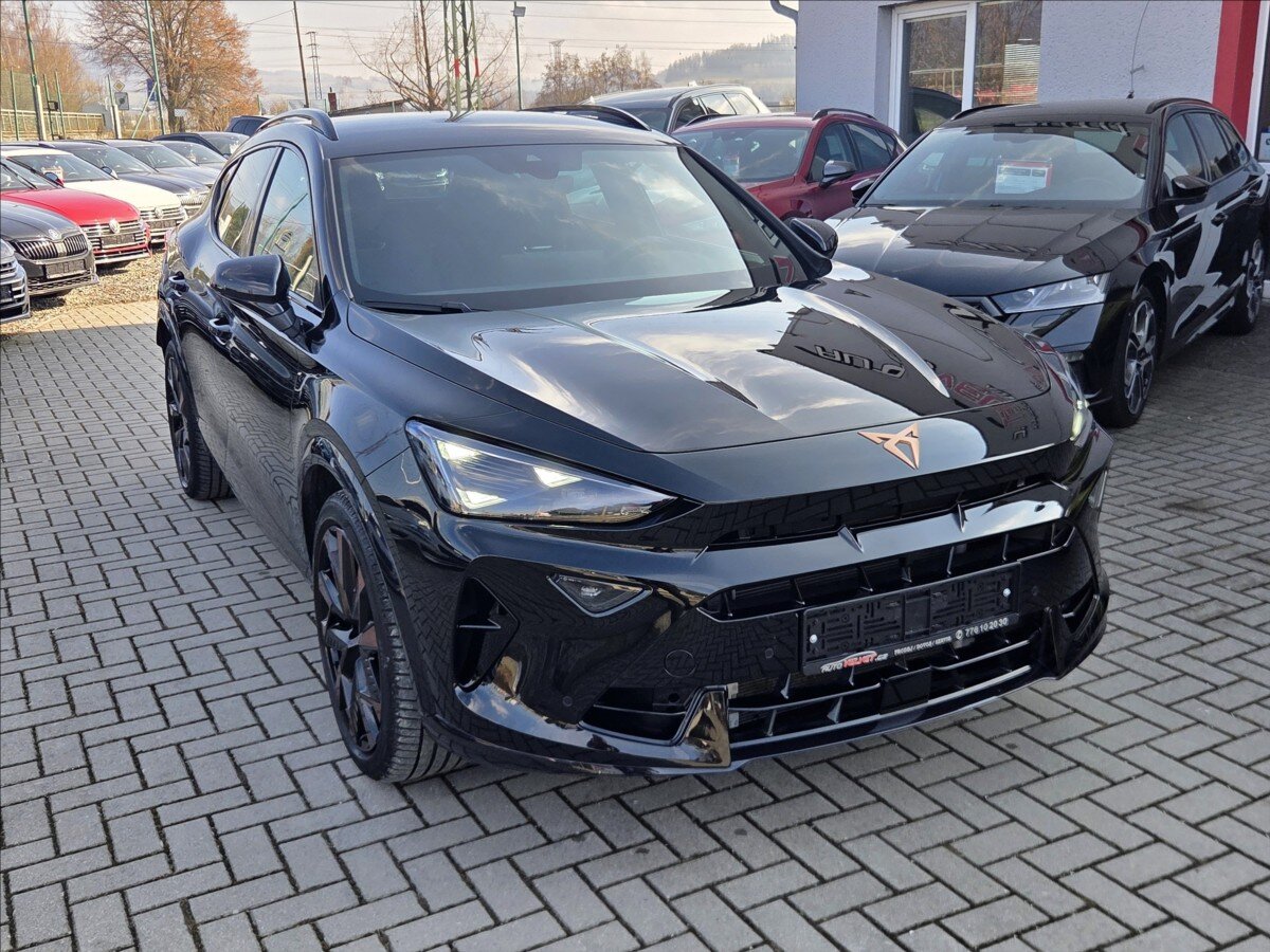 Cupra Formentor SUV / Terénní 2,0 l 245 kw