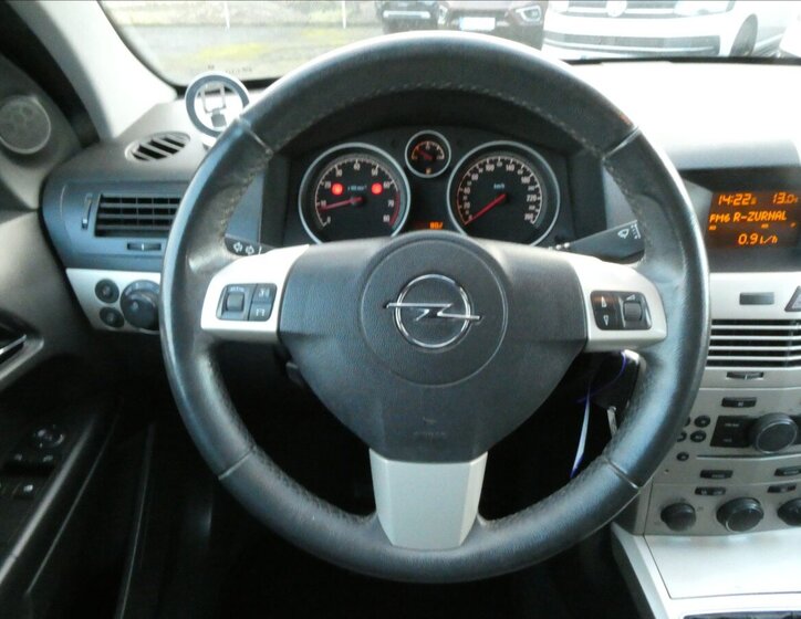 Opel Astra 25