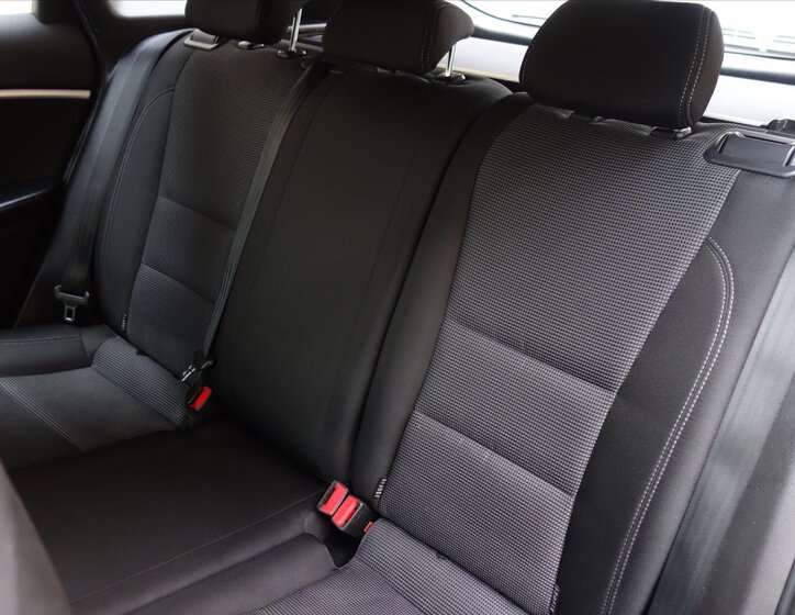 Hyundai i30 Kombi 1,6 l 81 kw