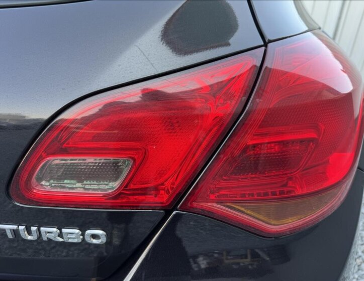 Opel Astra Hatchback 1,4 l 103 kw