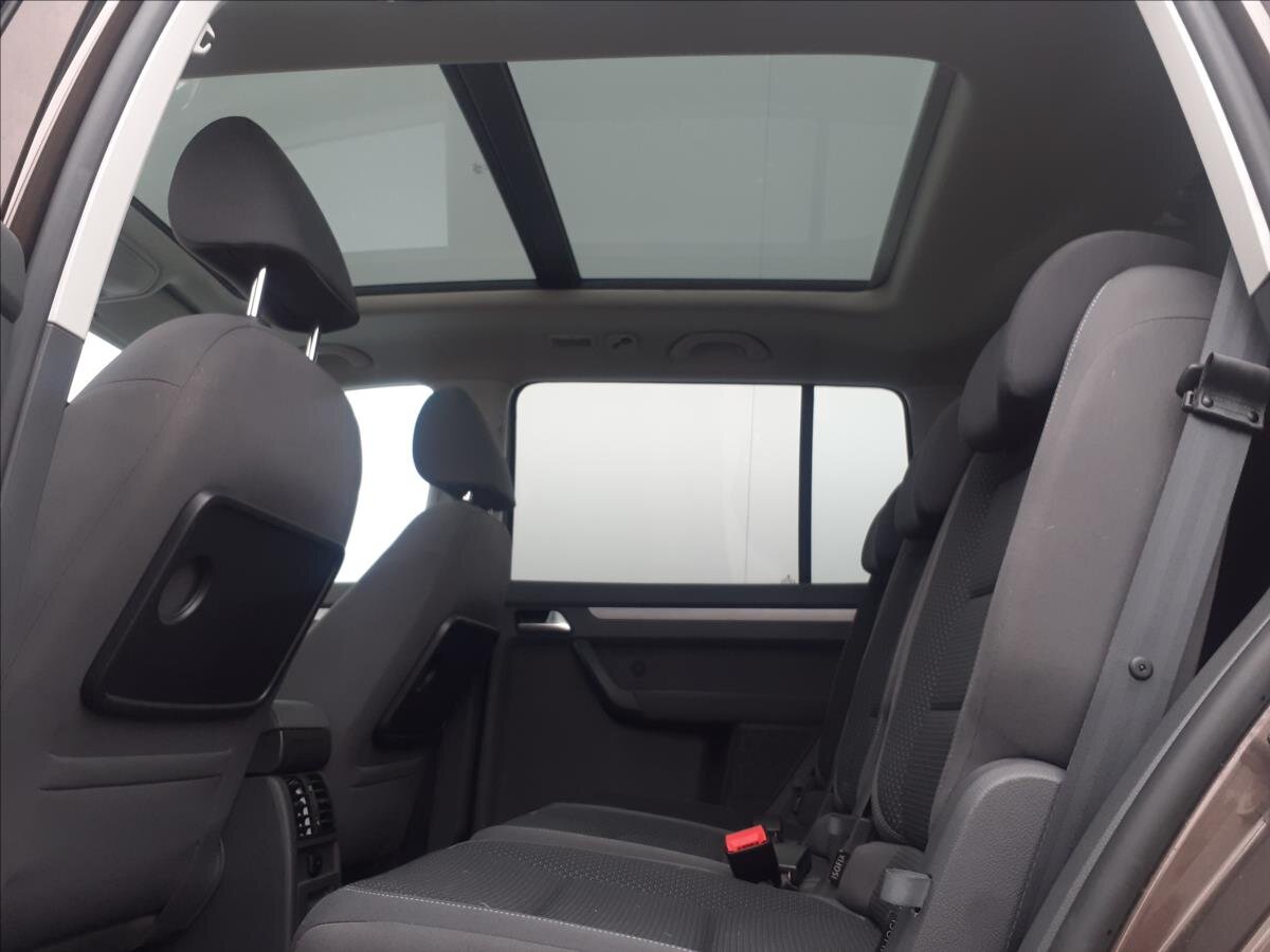 Volkswagen Touran MPV 2,0 l 103 kw