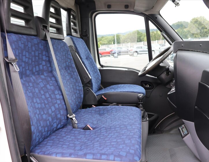 Iveco Daily Valník 2,8 l 107 kw