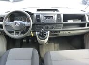 Volkswagen Transporter 11