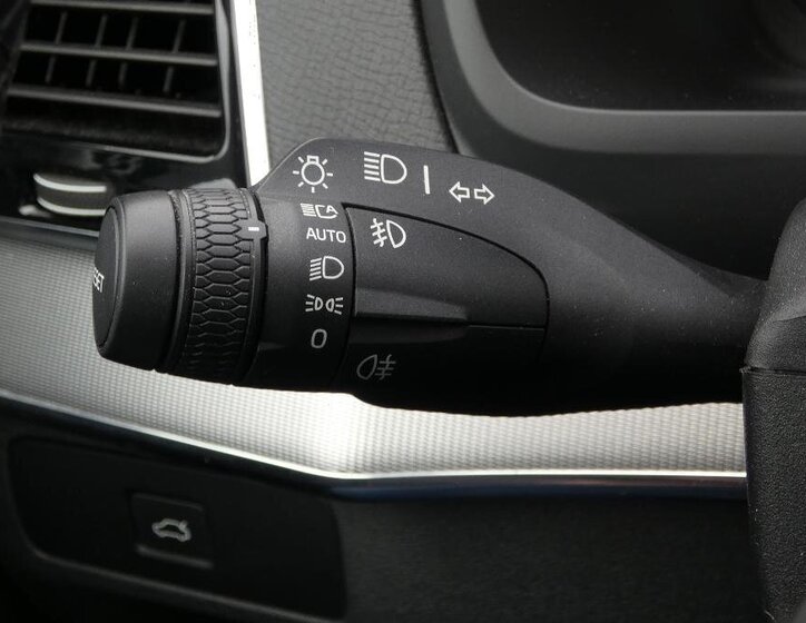 Volvo XC90 SUV / Terénní 2,0 l 173 kw