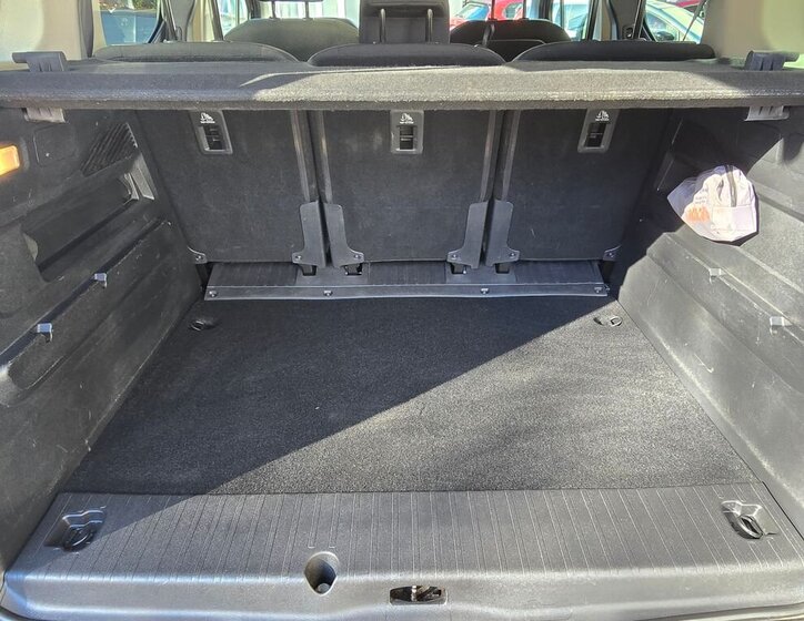 Peugeot Rifter VAN / Minibus 1,2 l 96 kw