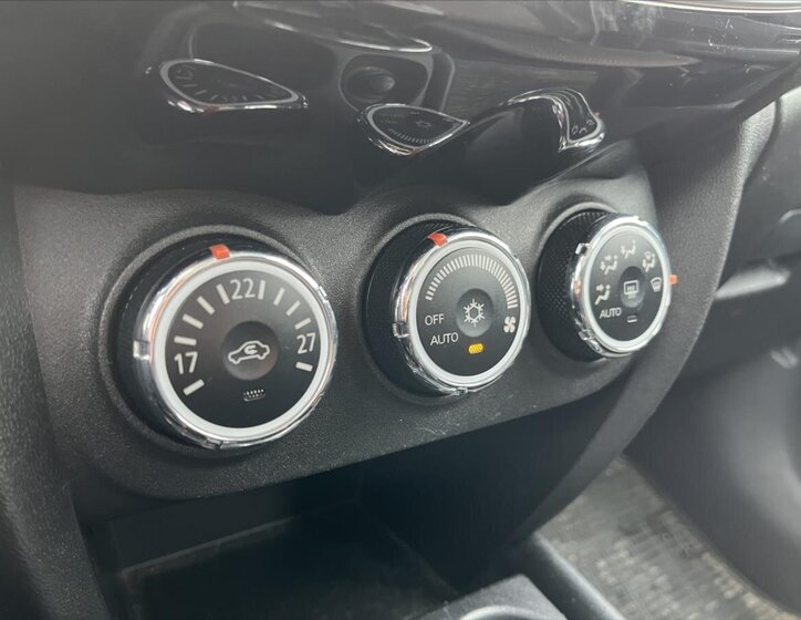 Mitsubishi ASX SUV 1,6 l 86 kw