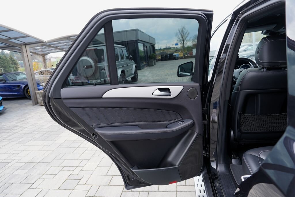 Mercedes-Benz GLE SUV / Terénní 3,0 l 190 kw