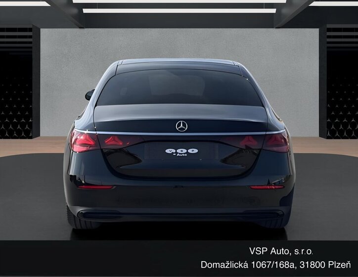 Mercedes-Benz Třídy E Sedan / Limuzína 2,0 l 145 kw