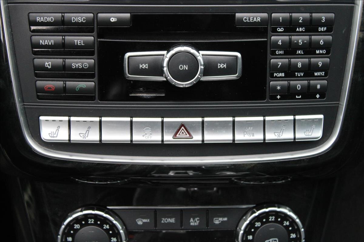 Mercedes-Benz Třídy G SUV / Terénní 3,0 l 155 kw