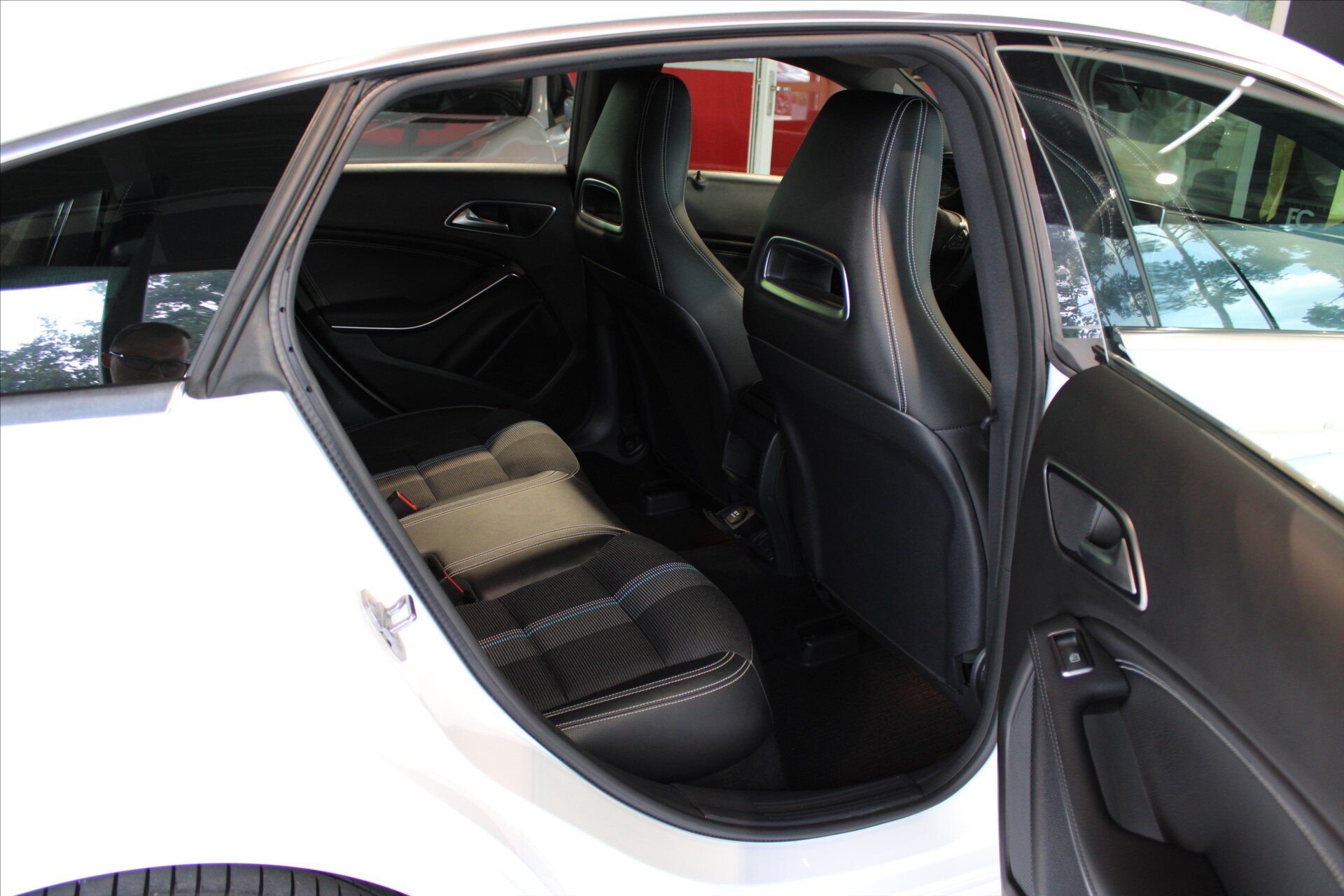 Mercedes-Benz CLA Kombi 2,1 l 125 kw