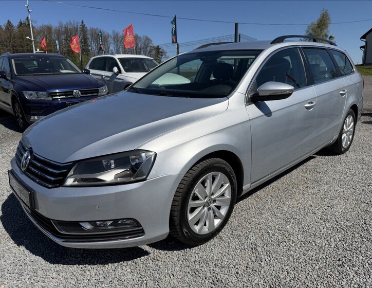 Volkswagen Passat Kombi 2,0 l 103 kw