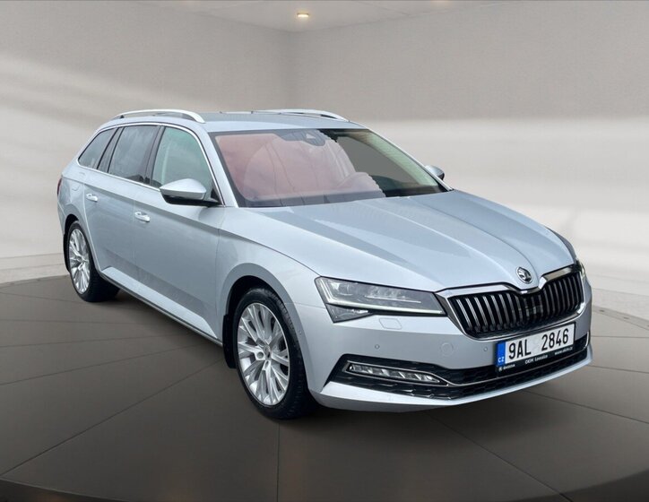 Škoda Superb 1