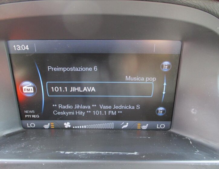 Volvo XC70 Kombi 2,4 l 120 kw