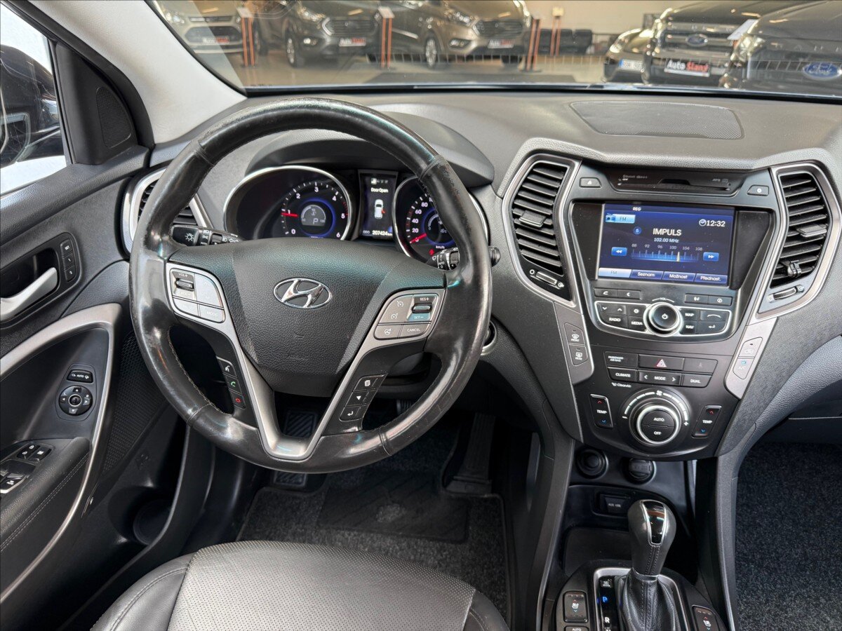 Hyundai Santa Fe SUV / Terénní 2,2 l 145 kw