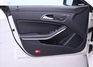 Mercedes-Benz CLA 11