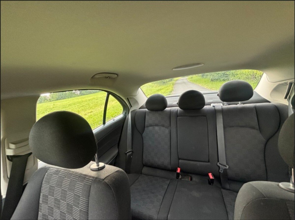 Mercedes-Benz Třídy C Sedan / Limuzína 1,8 l 105 kw