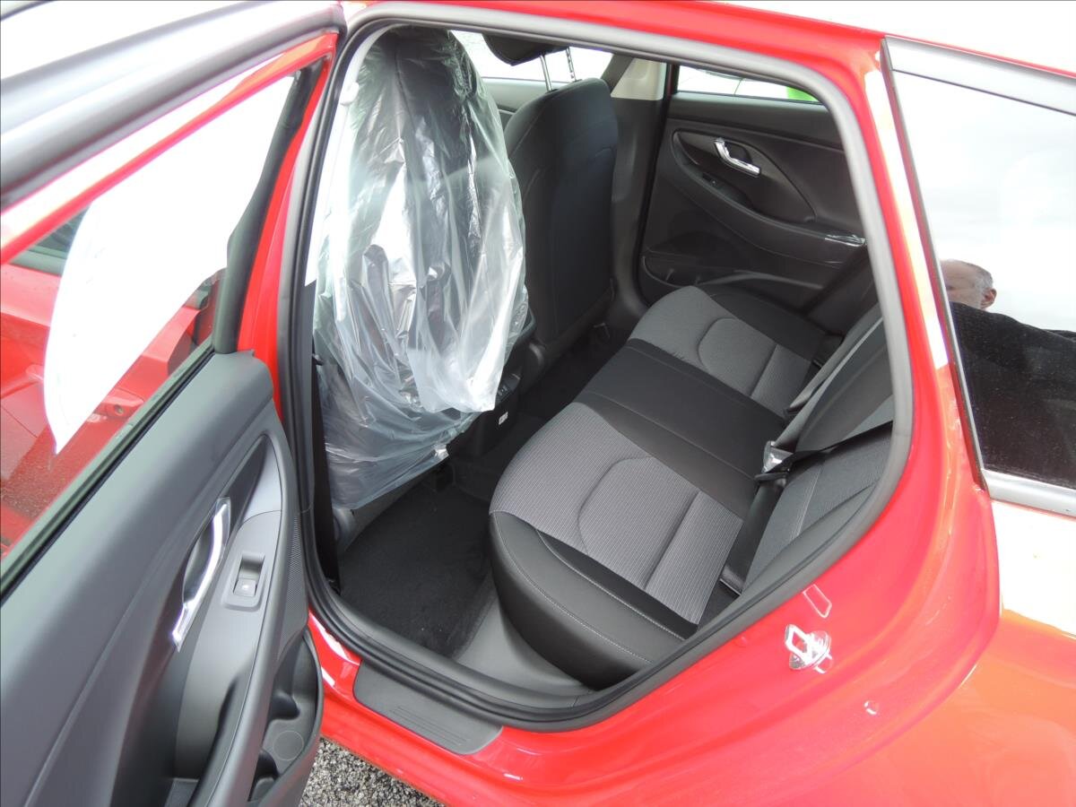 Hyundai i30 Kombi 1,5 l 70 kw