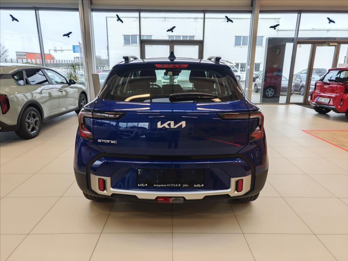 KIA Stonic CUV / Crossover 998,0 74 kw