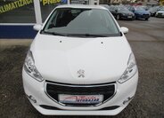 Peugeot 208 Hatchback 1,2 l 60 kw