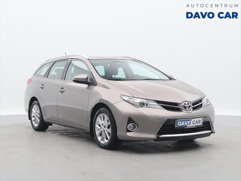 Toyota Auris Kombi 1,6 l 97 kw