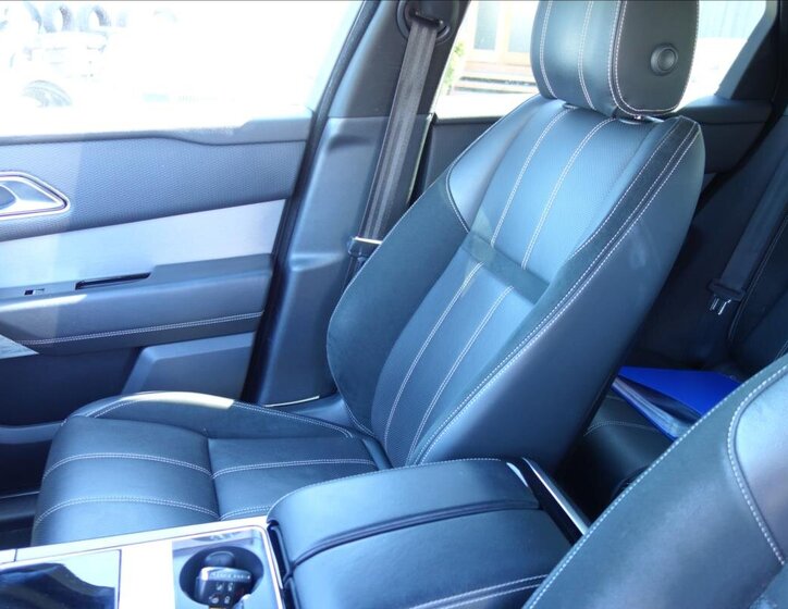 Land Rover Range Rover Velar SUV / Terénní 3,0 l 221 kw
