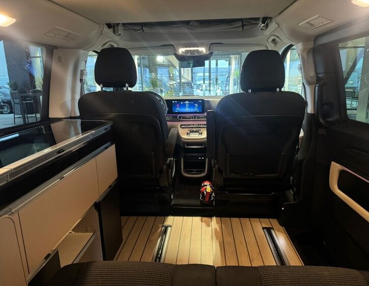 Mercedes-Benz Třídy V 18