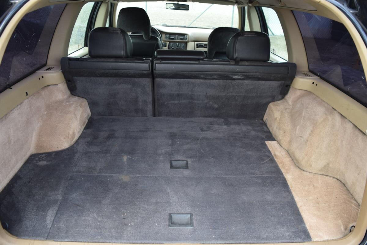 Volvo V70 Kombi 2,5 l 103 kw