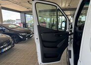 Mercedes-Benz Sprinter 9