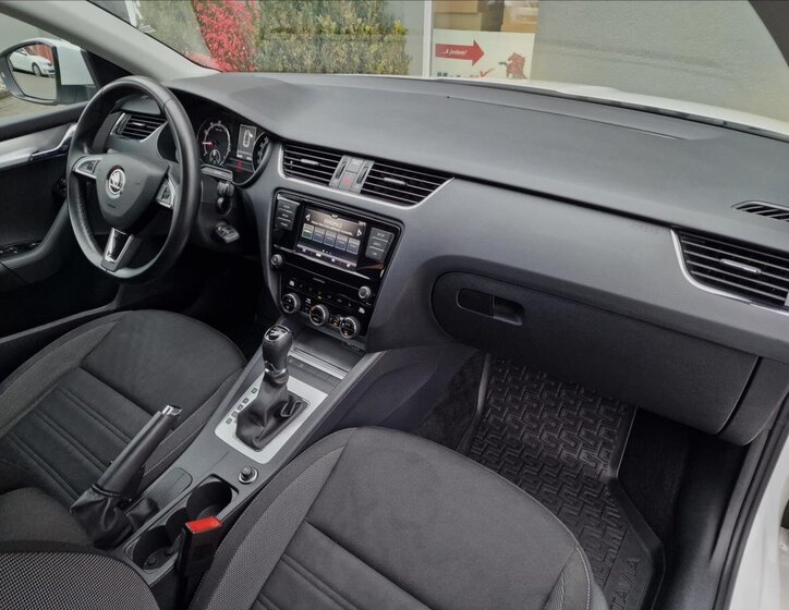 Škoda Octavia 13