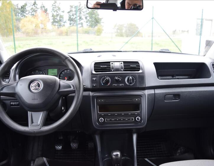 Škoda Fabia 28
