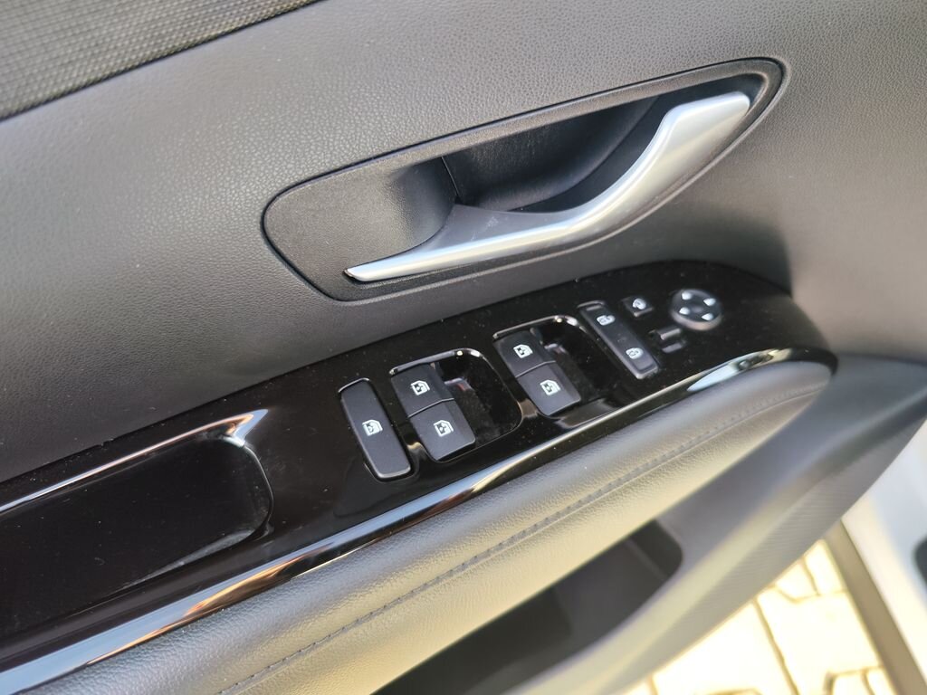 Hyundai Tucson SUV 1,6 l 100 kw