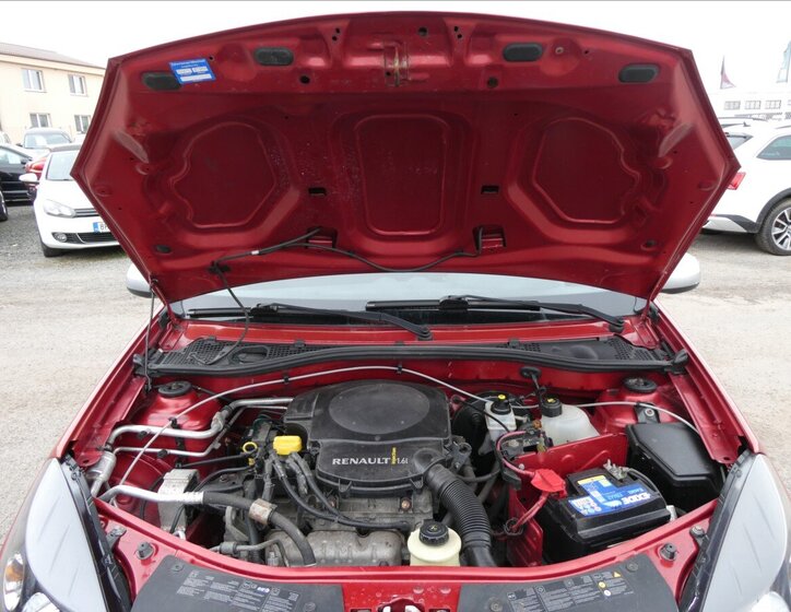 Dacia Sandero Hatchback 1,6 l 64 kw