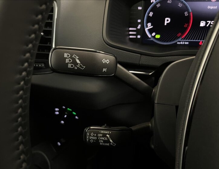 Škoda Karoq SUV / Terénní 1,5 l 110 kw