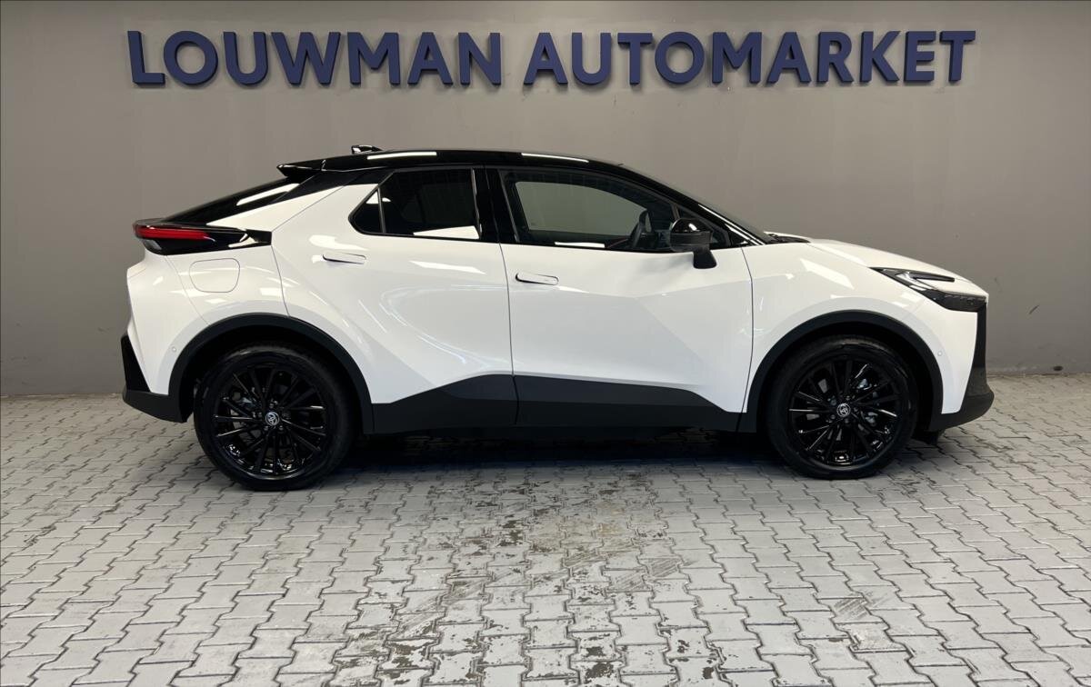 Toyota C-HR Hatchback 2,0 l 111 kw