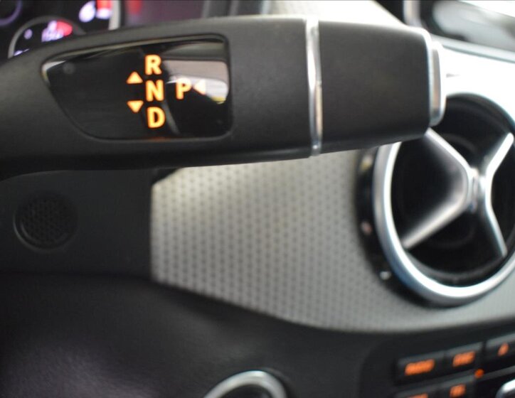 Mercedes-Benz Třídy B Hatchback 1,5 l 80 kw