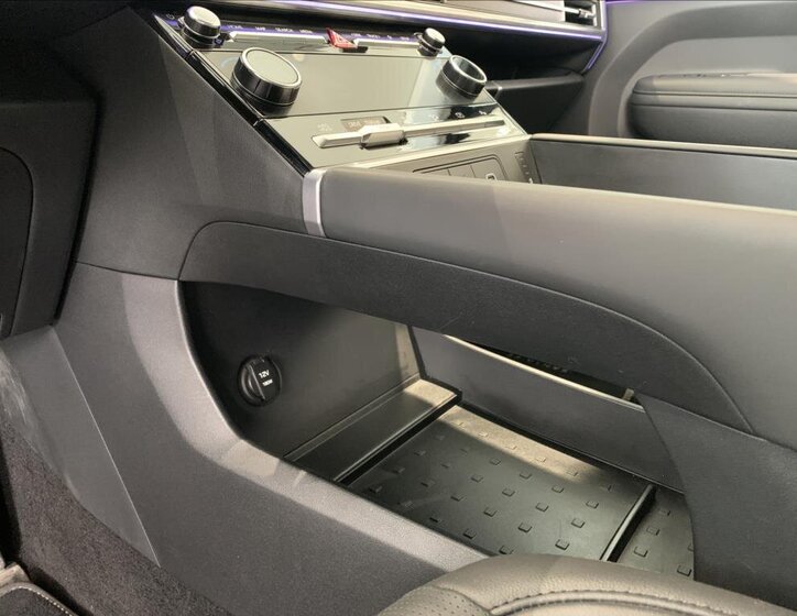 Hyundai Santa Fe SUV / Terénní 1,6 l 117 kw