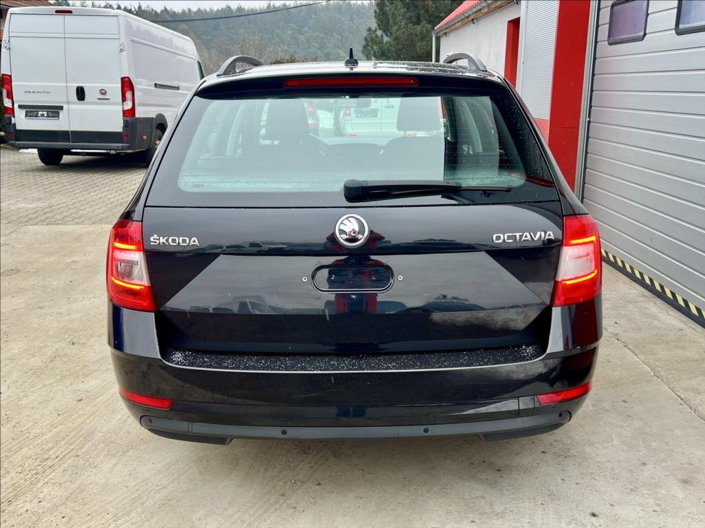 Škoda Octavia Kombi 2,0 l 110 kw