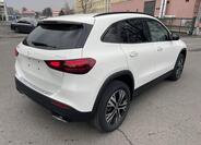 Mercedes-Benz GLA 5