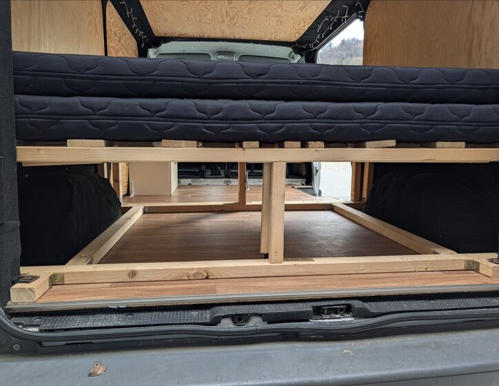 Opel Vivaro Skříň 2,0 l 84 kw