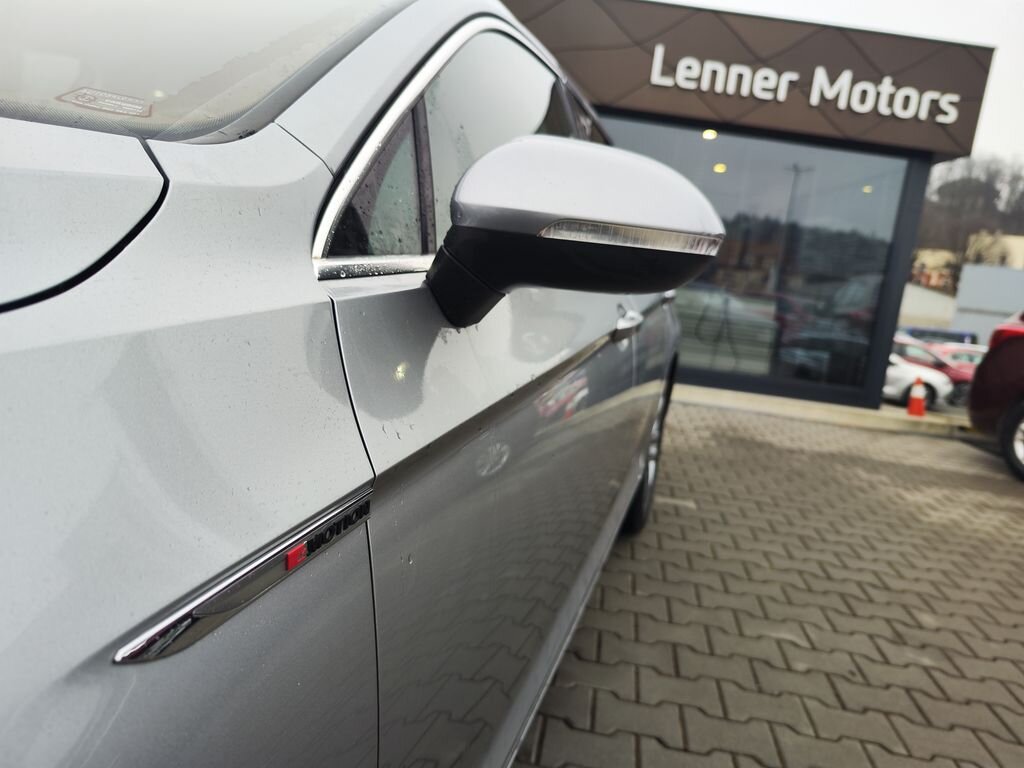 Volkswagen Passat Sedan 2,0 l 140 kw