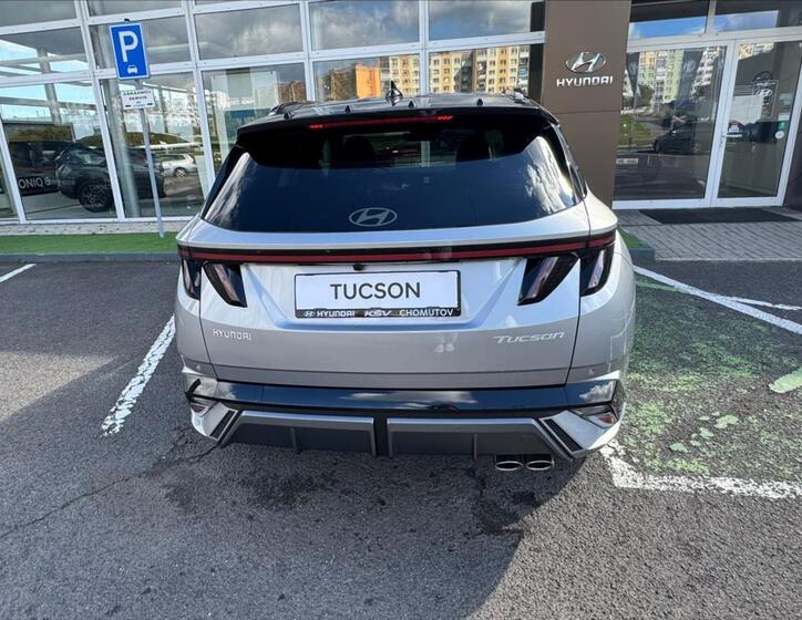Hyundai Tucson 4