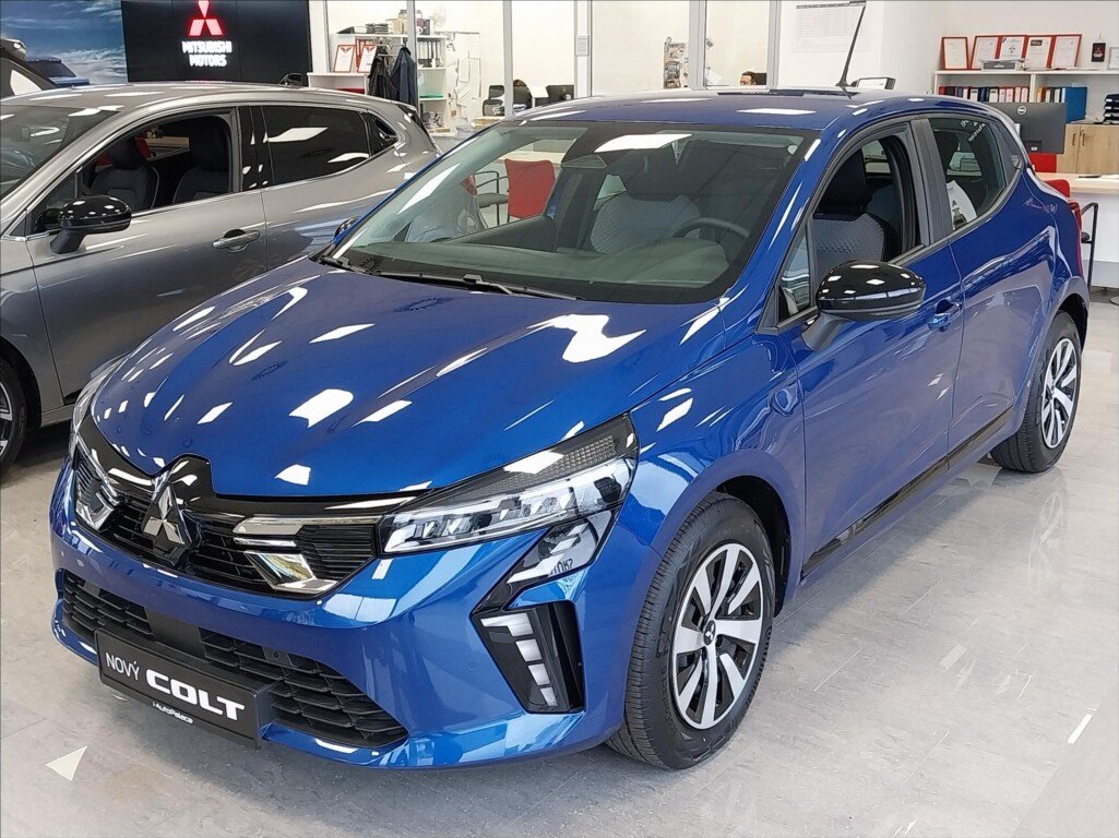 Mitsubishi Colt Hatchback 999,0 67 kw