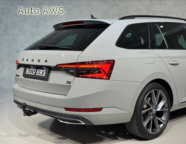 Škoda Superb Kombi 1,4 l 160 kw