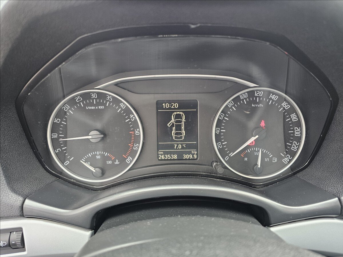 Škoda Octavia Kombi 2,0 l 103 kw